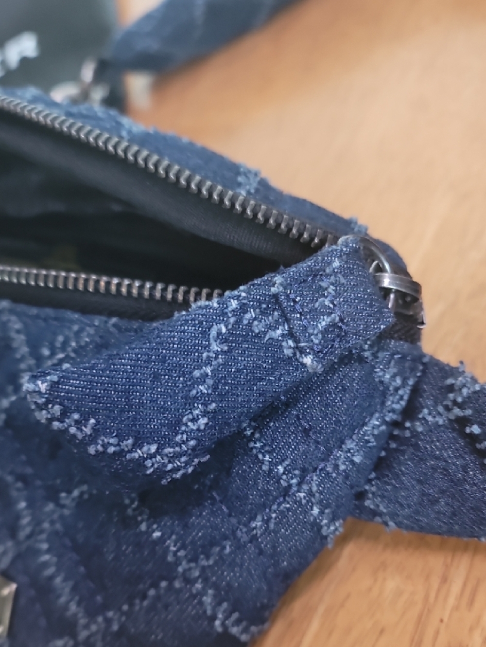 Kurt Geiger London Small Brixton Quilt Belt Bag - Picture 5 of 9